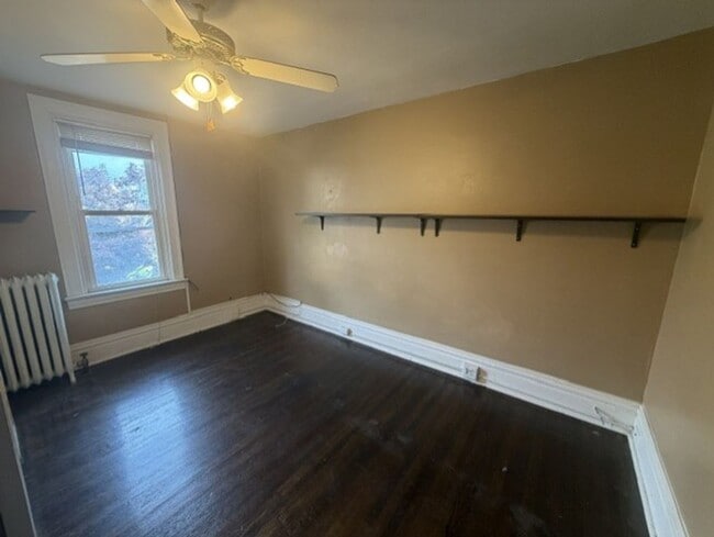 Building Photo - 75 Craighead St