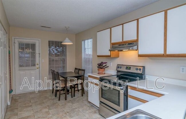 Building Photo - 107 Hammett Grove Ln