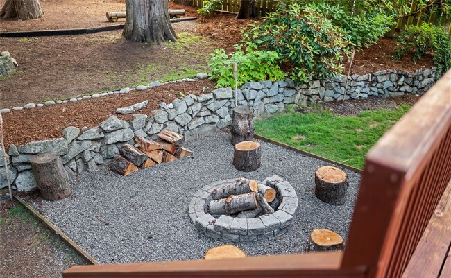 Building Photo - Stunning 4-Bedroom, 2.5-Bath Remodeled Home in Rushmore, Gig Harbor