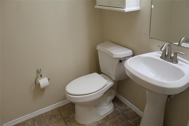 Building Photo - 829 Dogwood Trail