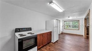 Building Photo - 809 W Canal St