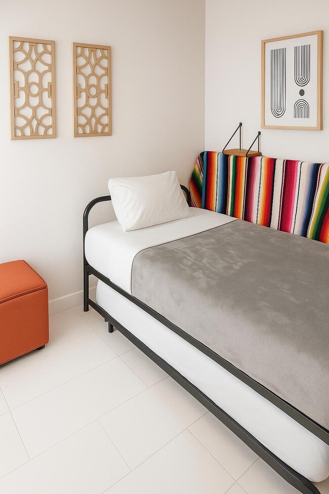 Building Photo - 3901 S Ocean Dr