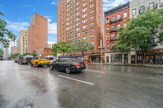 Building Photo - 363 3rd Ave