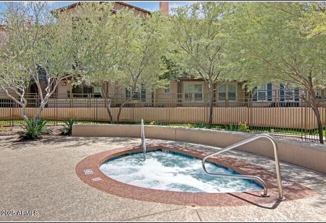 Building Photo - 3825 W Anthem Way