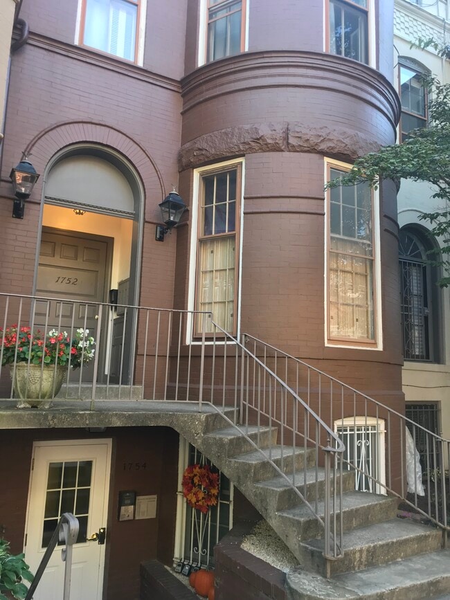 Building Photo - 1752 Corcoran St NW