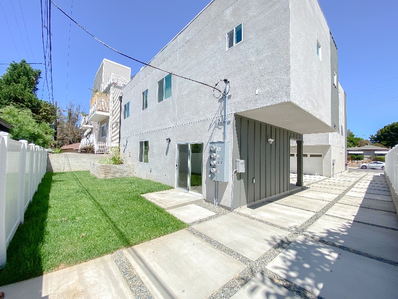 Building Photo - 6754 W 86th Pl