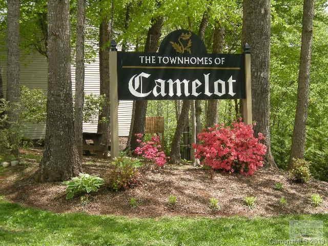 Primary Photo - 1219 Camelot Ct NE