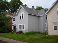 Building Photo - 1018 9th St S