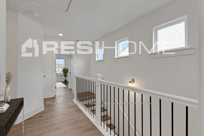 Building Photo - 66 Southport Cir