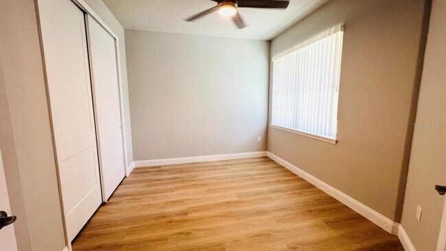 Building Photo - 160 Coral Reef Ct N
