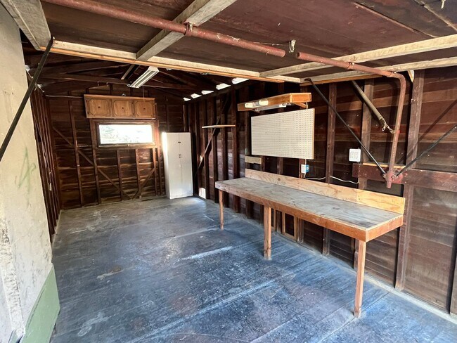 Building Photo - 8454-56 Lemon Ave