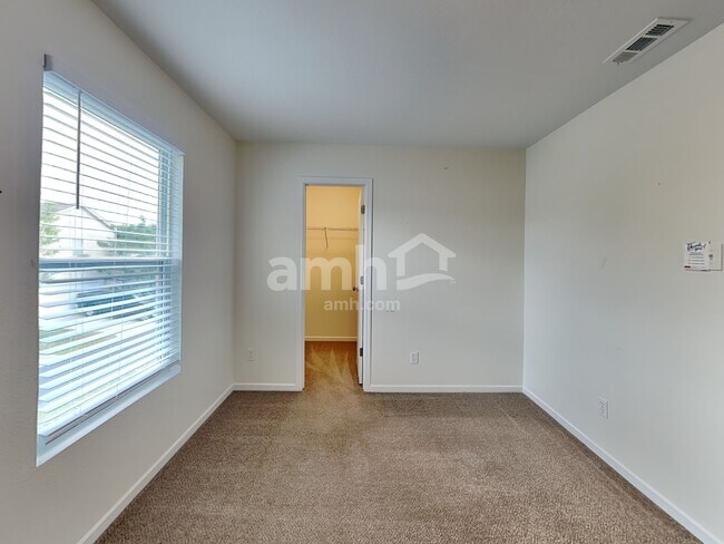 Building Photo - 10103 Cumberland Pointe Blvd