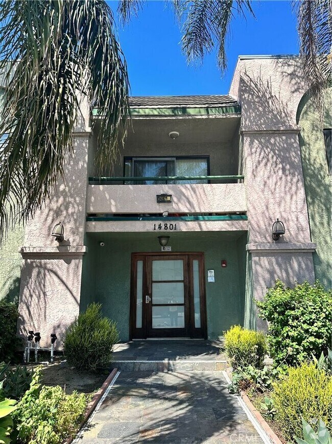 Building Photo - 14801 Nordhoff St
