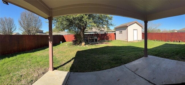 Building Photo - 5005 Daymon Ct