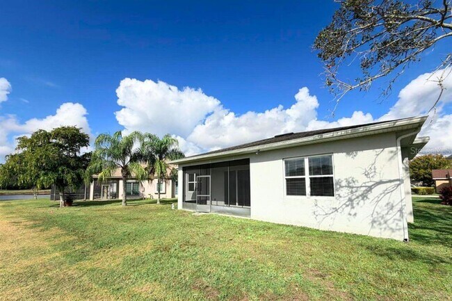 Building Photo - 2702 Scarborough Ct