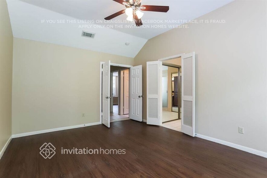 Building Photo - 12514 Mill Ln Dr