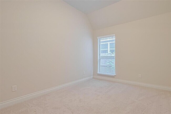 Building Photo - 10623 Davlee Ln