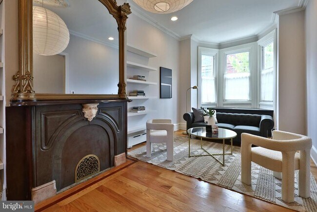 Building Photo - 2805 Poplar St