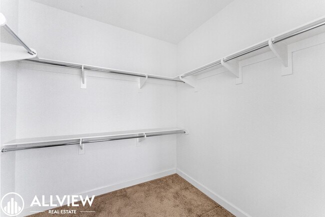 Building Photo - Gorgeous 3 bedroom 2.5 bath home in the newly constructed association of Eastwood Village!