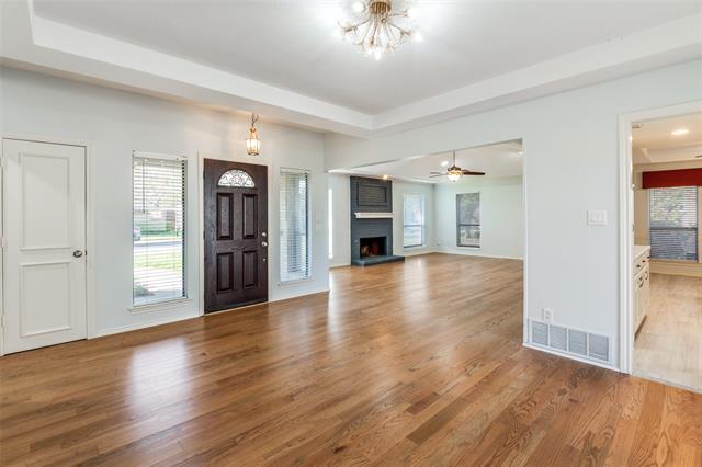 Building Photo - 4223 Lawngate Dr