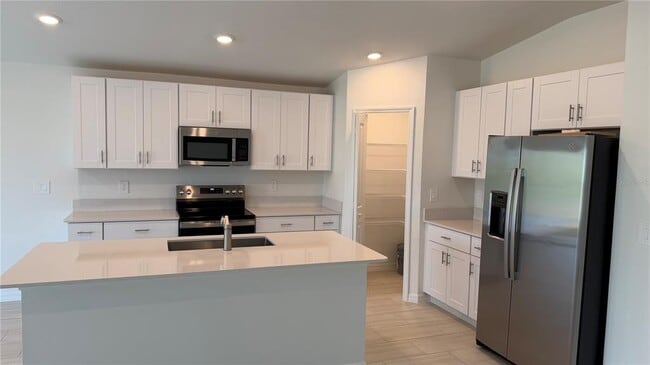 Building Photo - 1629 Tropical Oasis Ave