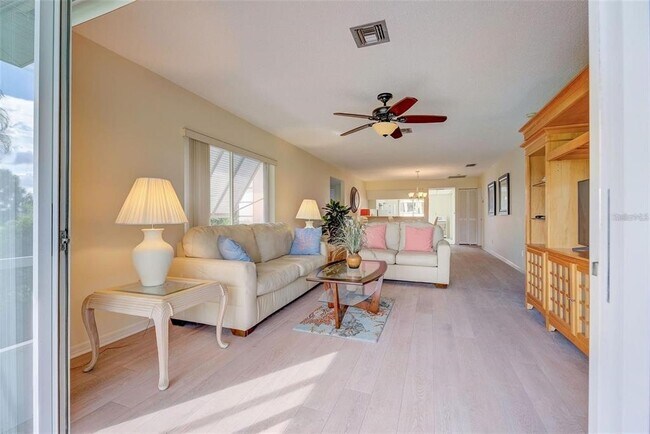 Building Photo - 314 Cerromar Way