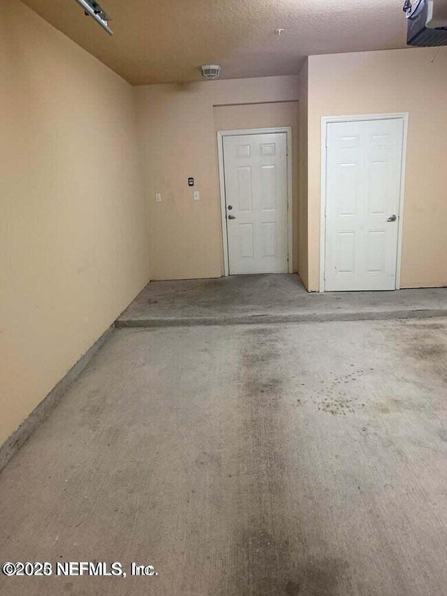 Building Photo - 5617 Bowden Rd