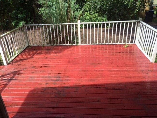 Building Photo - 316 4th St