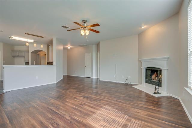 Building Photo - 4717 Hidden Pond Dr