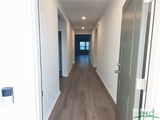 Building Photo - 52 Hardy Br