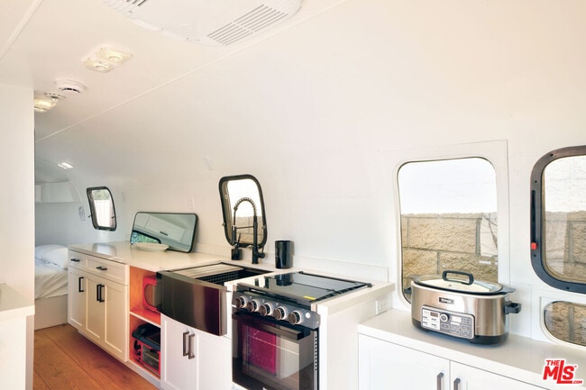 Building Photo - 3020 Corral Canyon Rd