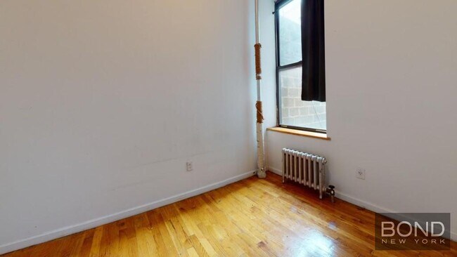 Building Photo - 68 E 1st St