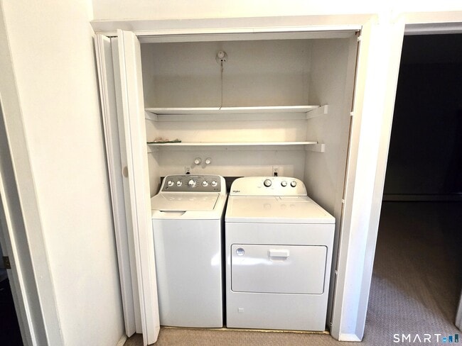 Building Photo - 7 Staunton Ct