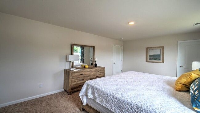 Building Photo - Spacious Newly Built Townhome for Rent