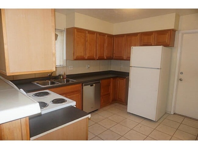 Building Photo - 14311 Templar Ln