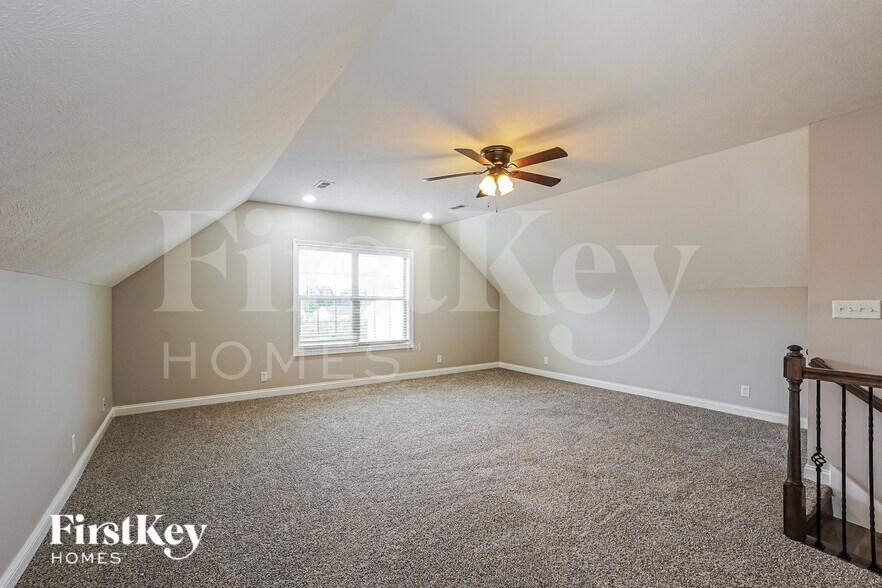 Building Photo - 116 Woodtrace Ct