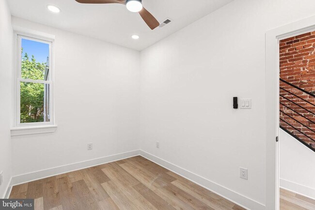 Building Photo - 4503 N 19th St