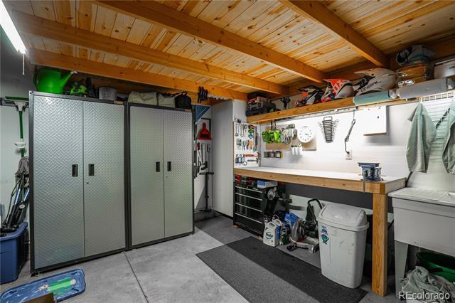 Building Photo - 6010 Traditions Dr
