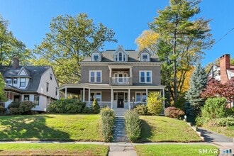 Building Photo - 139 Girard Ave