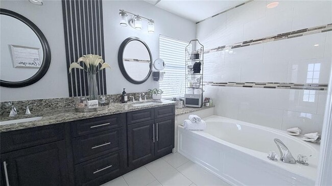 Building Photo - 31244 Crestmont Ct