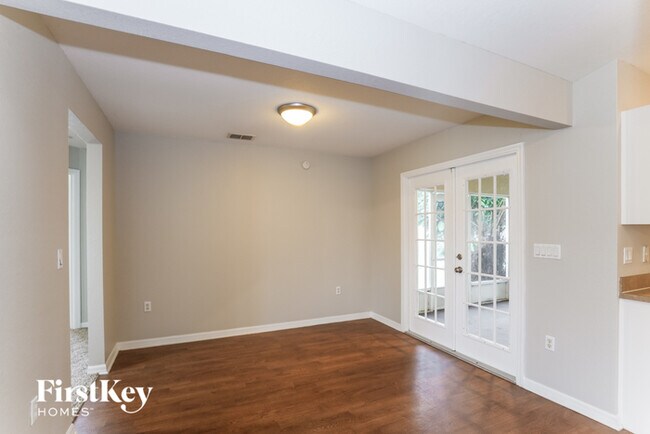 Building Photo - 5230 Snowy Heron Dr