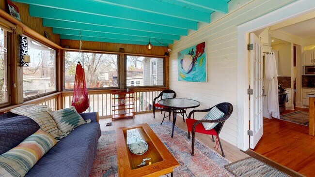 Building Photo - Fully furnished Dilworth Bungalow Home