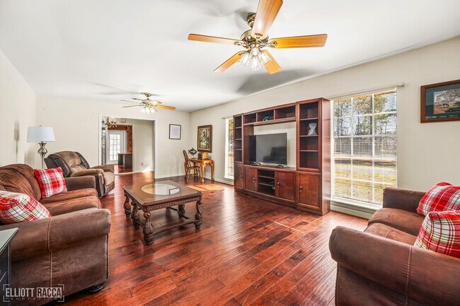 Building Photo - 139 Nantachie Dam