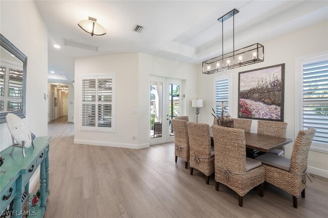 Building Photo - 730 95th Ave N