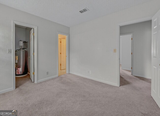 Building Photo - 207 Harwell Ave