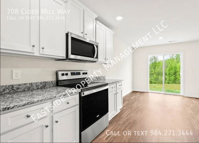 Building Photo - 708 Cider Ml Wy