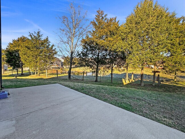 Building Photo - Perfect Location! Beautiful 3 bedroom home for rent!