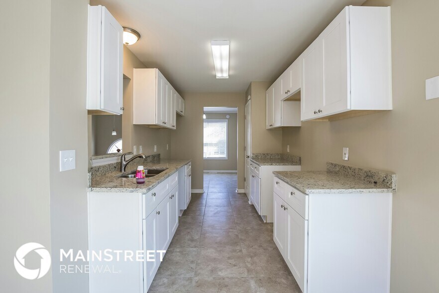 Building Photo - 7884 Mulberry Way