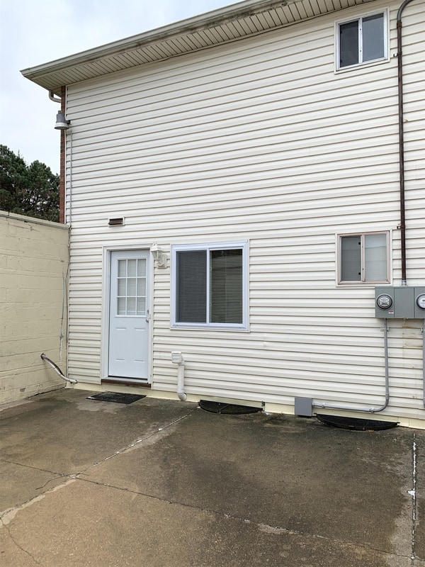 Building Photo - 305 Kenridge Rd