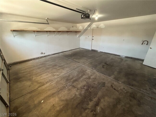 Building Photo - 2514 Quail Canyon Ave